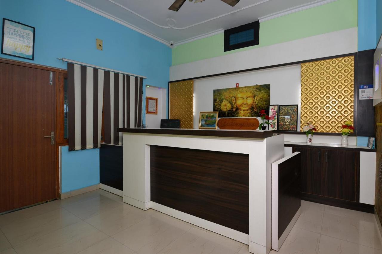 Oyo 4409 Hotel Chaitanya Inn Varanasi Esterno foto