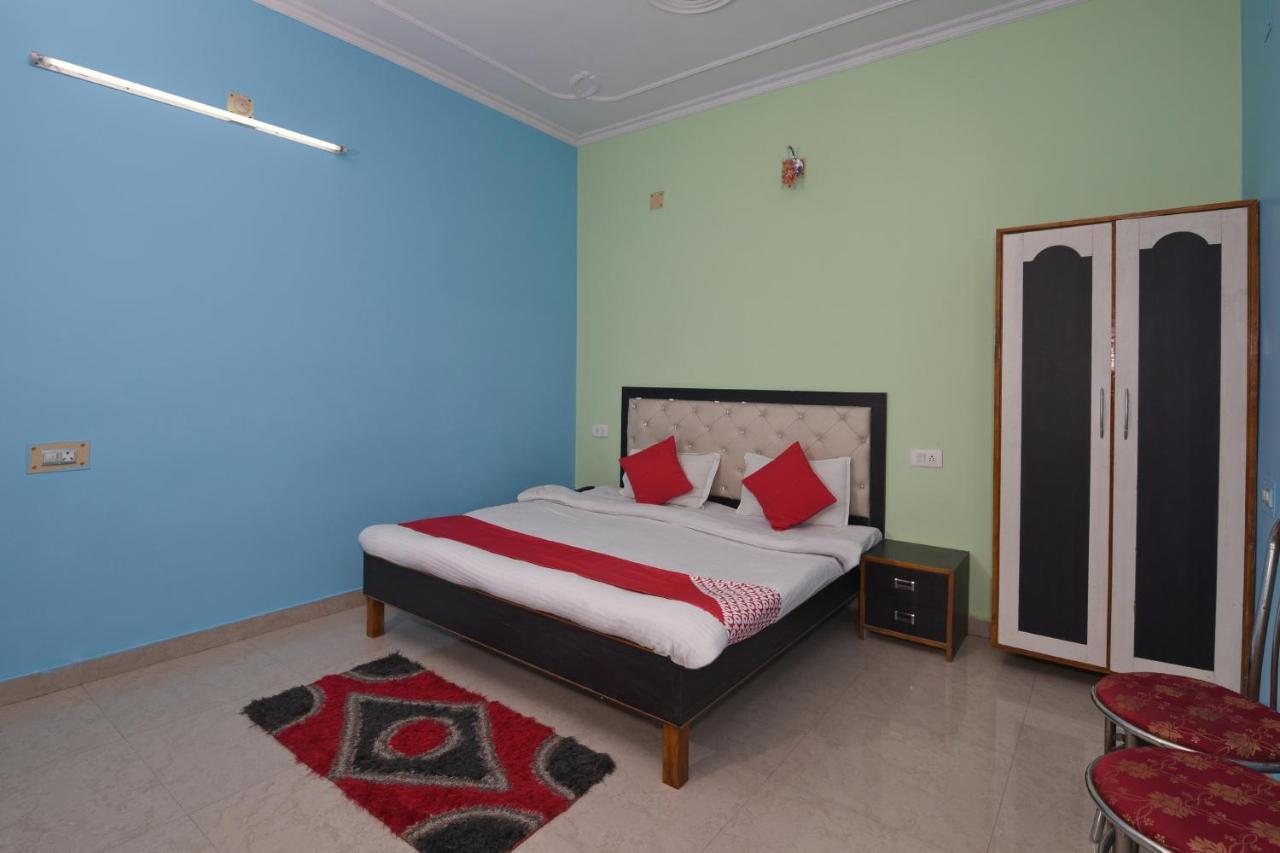 Oyo 4409 Hotel Chaitanya Inn Varanasi Esterno foto