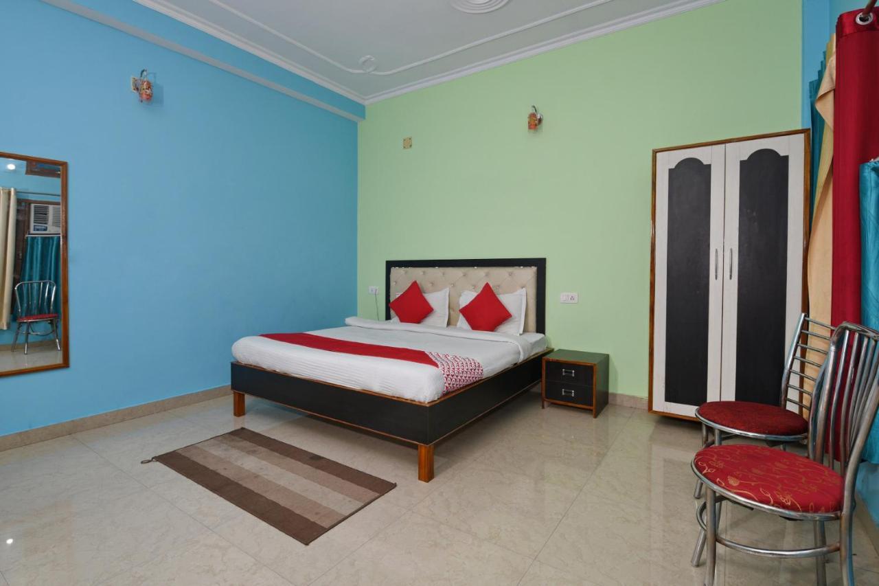 Oyo 4409 Hotel Chaitanya Inn Varanasi Esterno foto