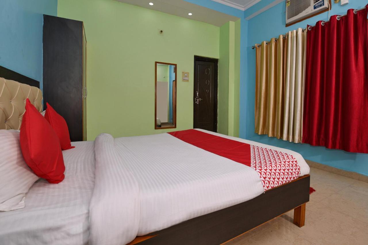Oyo 4409 Hotel Chaitanya Inn Varanasi Esterno foto